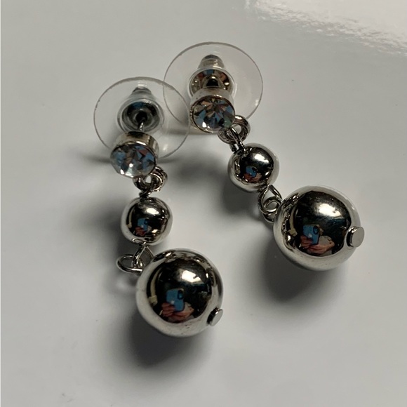 🪙Genuine Crystal & Silver Tone Dangling Ball Drop Stud Earrings by Cookie Lee - Picture 4 of 8